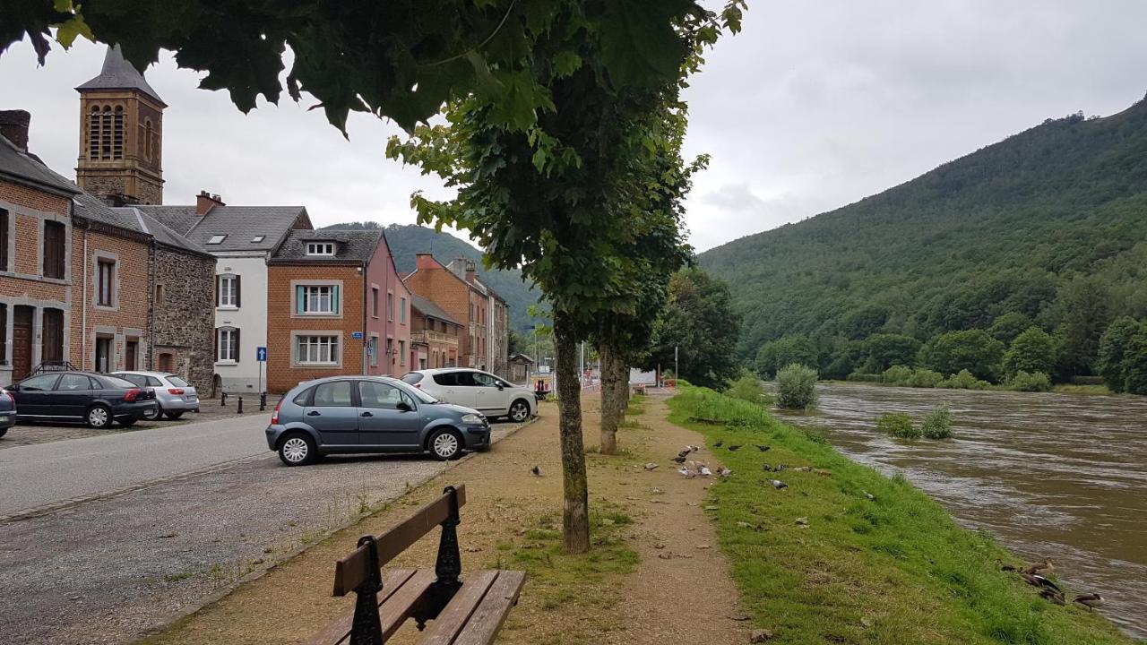 Вилла Le Balcon Sur La Meuse Revin  Экстерьер фото